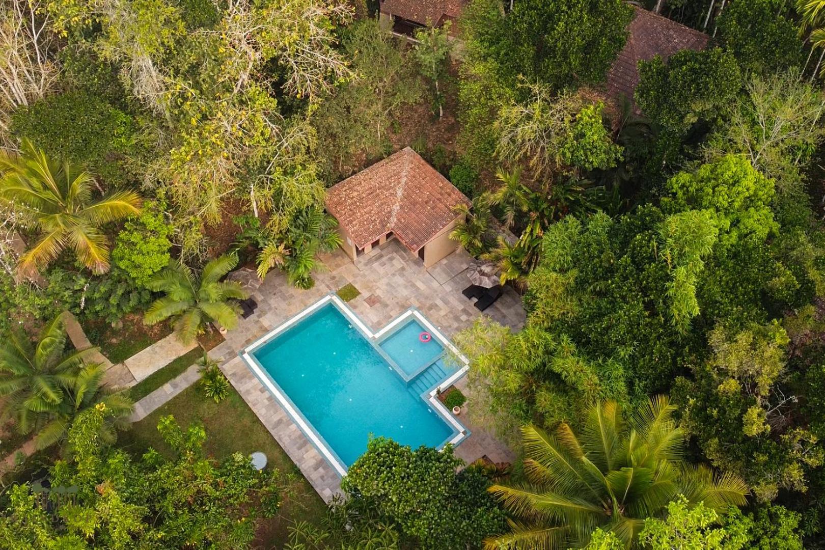 Raindrops Resorts Wayanad Sultan Bathery Exterior foto